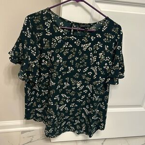 41 Hawthorn Eliza Ruffle Sleeve Scoop Neck Blouse